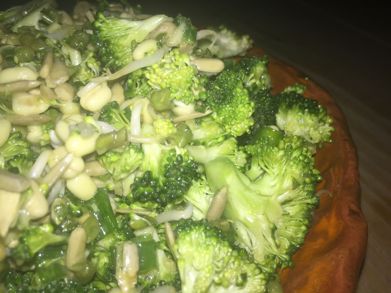 Broccoli, Mung Bean Sprout & Sunflower Seed Salad